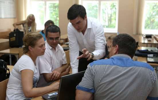 Практичні заняття веде виконавчий директор ВАП Володимир Ведмідь