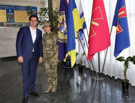 Виконавчий директор ВАП Володимир Ведмідь та член ВАП Анна Козорог