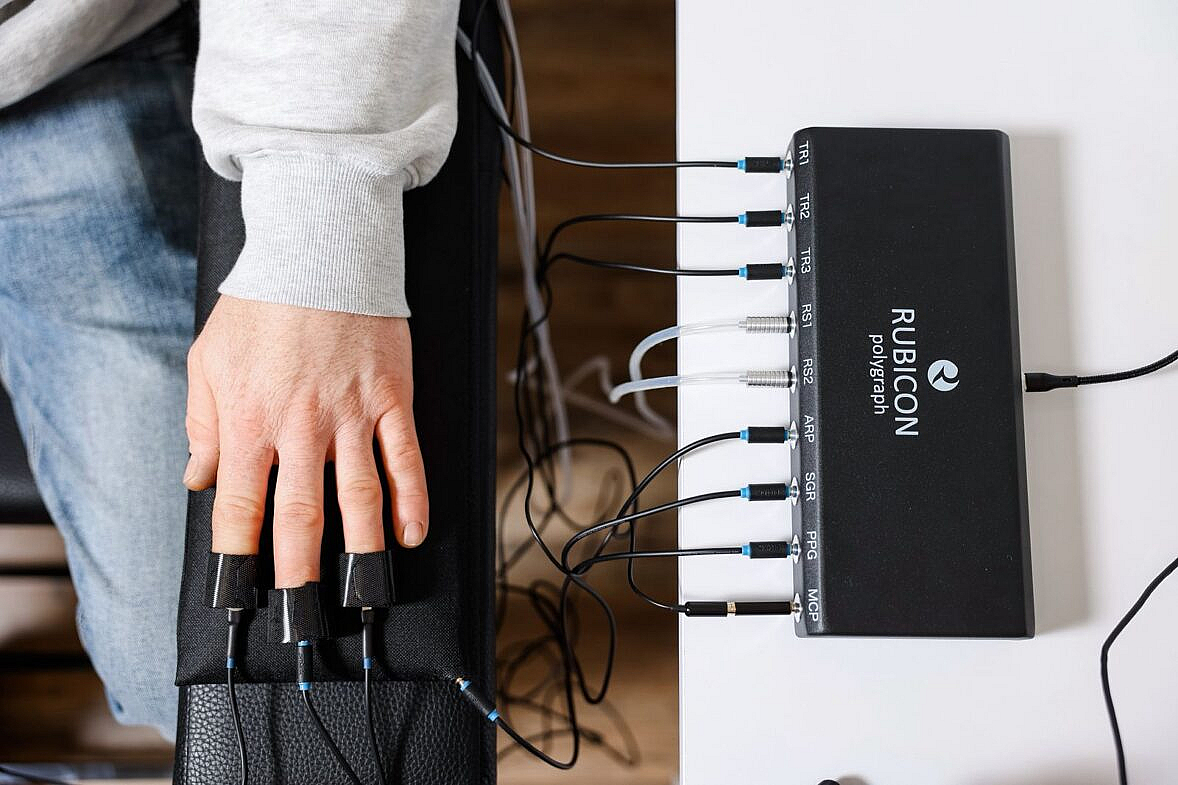 НАПУ передало новітній поліграф Rubicon до ХНУМГ ім.О.М.Бекетова та підписало меморандум про...